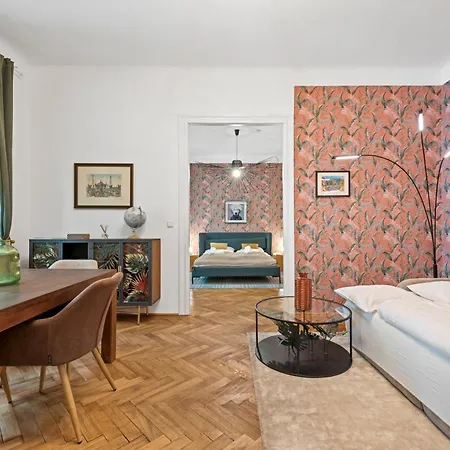 4Ty3 Apartments - Spacious Apartment In The Heart Of The 8Th District Is Calling Vienna Exterior photo