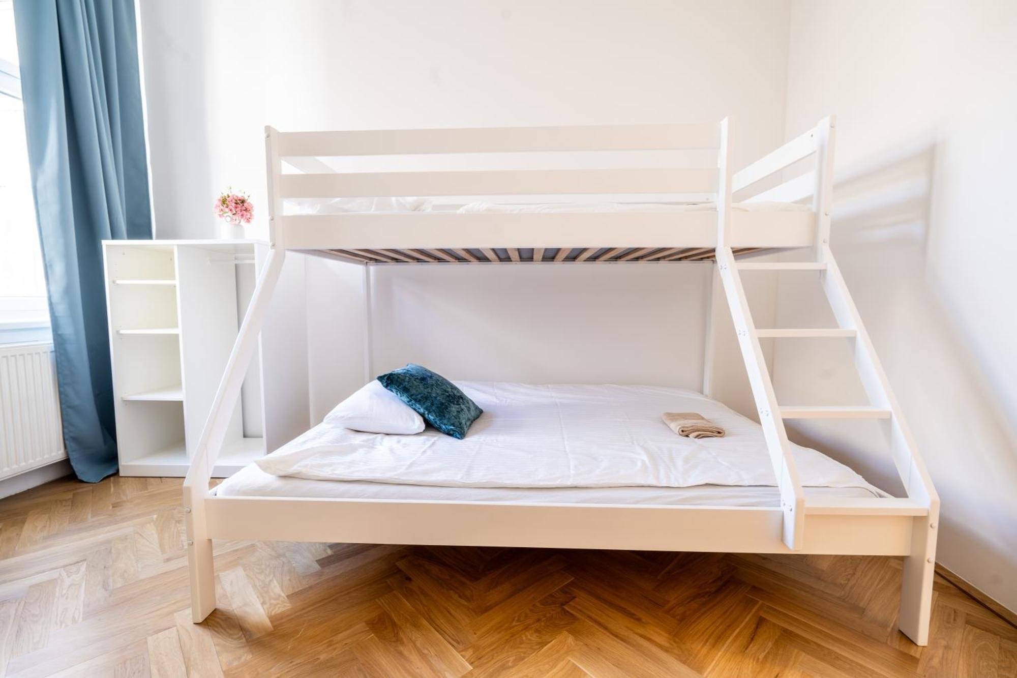 Apartment 4ty3 - Spacious In The Heart Of The 8th District Is Calling