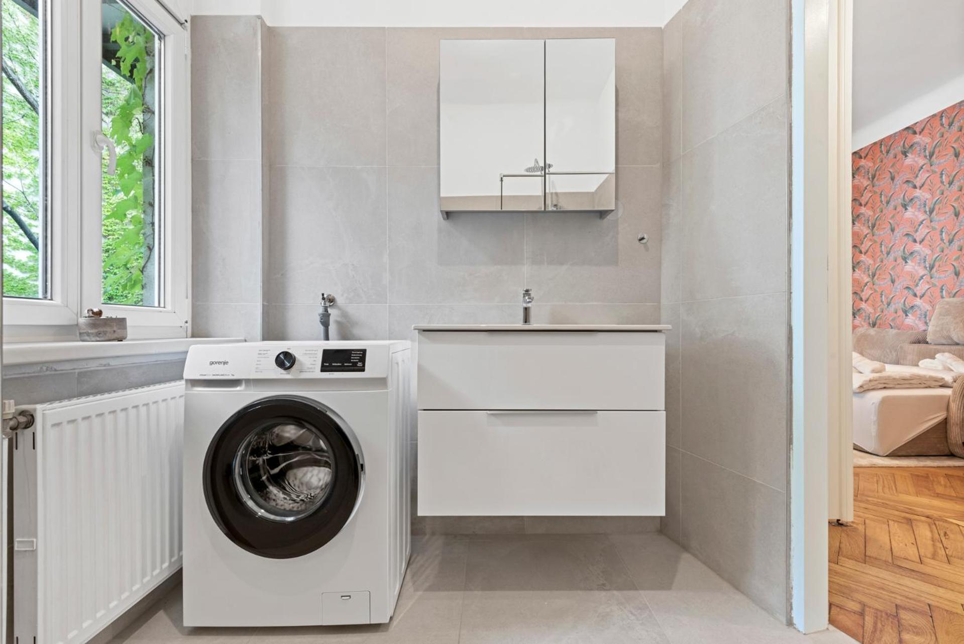 Apartment 4ty3 - Spacious In The Heart Of The 8th District Is Calling Vienna